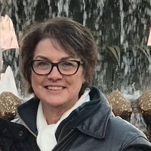 Meet your Posher, Connie